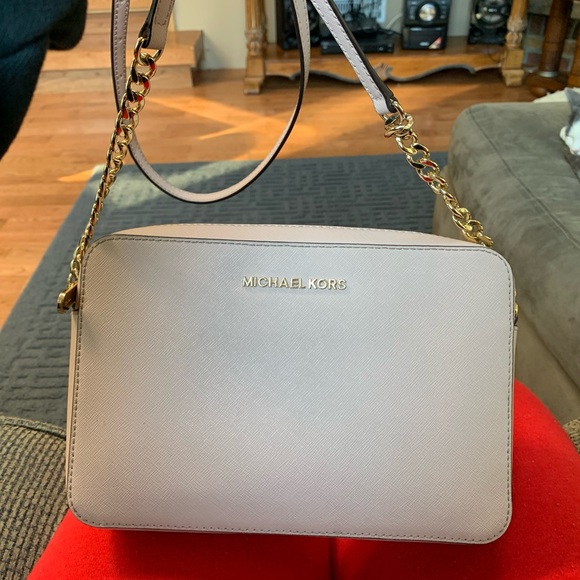 SOLD - Picture 1 of 4